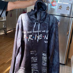 Friends Hoodie Men's Size Large - Tribute to Matthew Perry